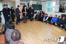 신계용 과천시장, 경로당 등 소외계층 ‘위문’ 