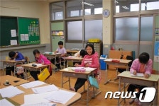 괴산 추산초 전교생 주인공인 ‘마지막 졸업식’
