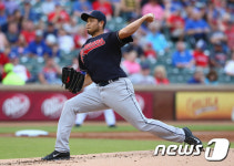 [프로야구] 고사하던 주권부터 은퇴한 첸까지…선수 모으는 WBC 中 대표팀