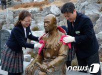 성북구 교복물려주기 알뜰장터…수익금은 기부