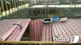 시흥 정왕동 상가 공사현장 사고…5명 부상