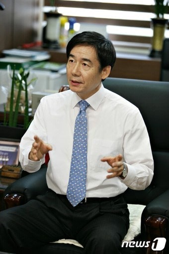 이용호 