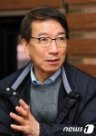 정운찬 전 총리 김해 학부모들과 간담회