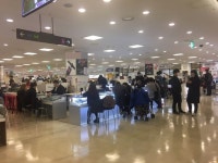 LG G6 흥행몰이에 공짜된 갤럭시S7가 발목?