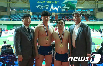 울산 돌고래씨름단, 전국장사씨름대회서 초반 '돌풍'