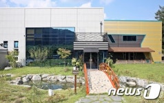 [우리고장 강소기업-끝] 노점상서 연매출 70억 기업…한백식품(주)