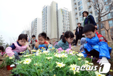 도심 속 꽃 심기