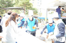 전북개발공사 한마음봉사단, 익산서 무료 배식봉사