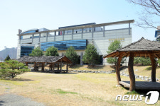 화천박물관 리모델링 후 역사 배움터로 각광