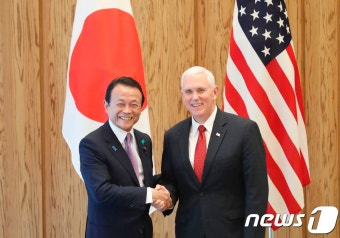 아소 日부총리, 내달 '미국 뺀' TPP 발효 추진 논의