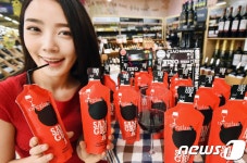 홈플러스, 원글라스 상그리아 파우치 와인 3900원에 판매