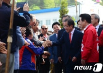 거제 찾은 홍준표