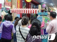 전통시장에 활력을…전북 11곳서 봄내음 축제 성료