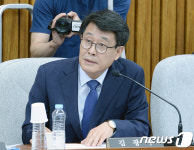 질의하는 김광수 의원