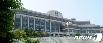 폐쇄 위기의 한중대학교