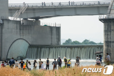 4대강 6개 보 수문 상시개방