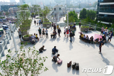 서울로에서 만나는 거리예술