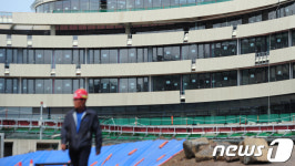 제주 헬스케어타운 공사 일부 중단 어쩌나 