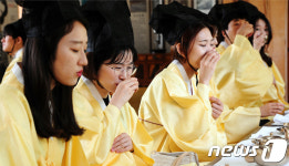 향음주례 배우는 전주시 새내기공무원들 