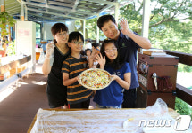 무주군 세계태권도선수권대회 보고 마을축제 즐기세요