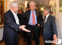 장웅 北 IOC 위원, 세계태권도연맹 방문