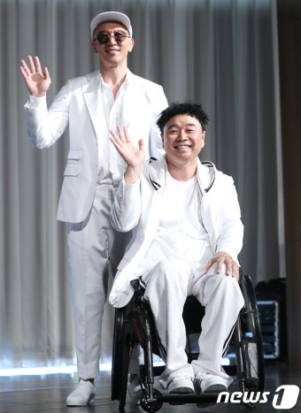 '컴백' 클론 강원래 