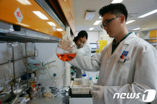 MSD 고지혈증 신약, 임상3상 성공적…종근당도 청신호