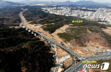 개발제한구역 주차장·도정시설 허용…임야 쪼개 팔기는 제한 
