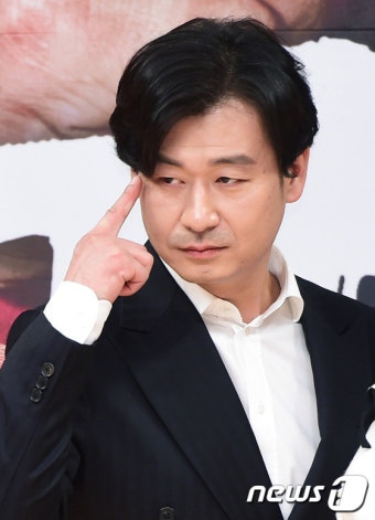'장산범' 박혁권 