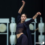 안성수 국립현대무용단장 야심작 제전악-장미의 잔상 베일 벗다