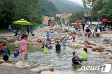시원해요…동해 무릉 오선녀탕