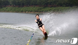 구례에서 즐기는 짜릿한 수상스키