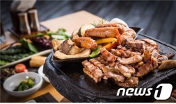 셰프가 농사짓고, 요리도 만드는 호텔?