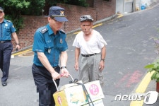 [단신] 김정훈 서울경찰청장, 휴가철 도심치안 점검