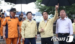 권선택 시장, 중앙시장 화재 현장 찾아 상인들 격려