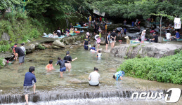 무더위에는 계곡이 최고