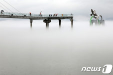 감탄사가 절로 나는 소양강 물안개