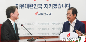 안철수, 흡혈귀 정부 비판 계속…이재명 정부 증세 정책 거세히 비판