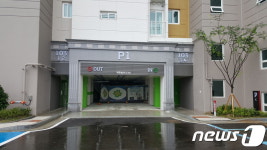 출입구없는 롯데캐슬건설사 시행사에 설계변경 제안했었다