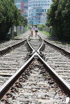 철길 걸으며