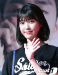 [N1★스타]아이유, 요가 홀릭…효리네민박이 바꾼 삶
