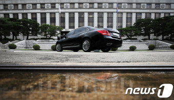 '헌정사상 초유' 헌법재판소장 임명동의안 부결