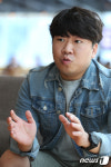 SNS 3대 시인 이환천 시는 공감…가볍게 오래 갔으면