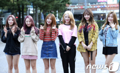에스투, 상큼 신인들의 핑크빛 미소