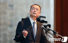 백운규 장관 2030년 재생에너지 20% 공급