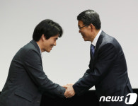 노조 손잡은 은성수 수출입은행장