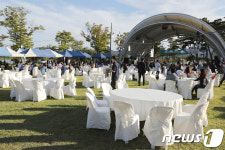 춘천애니페스티벌 썰렁???관람객 없어 공연진행 못해