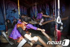 마법 빗자루 타고