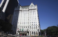 플라자 합의의 산실, 뉴욕 플라자호텔 매물로 나왔다