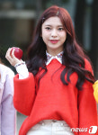 애플비 유림, 인형이야? 사람이야?